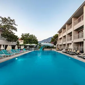 Golden Life & Hotel